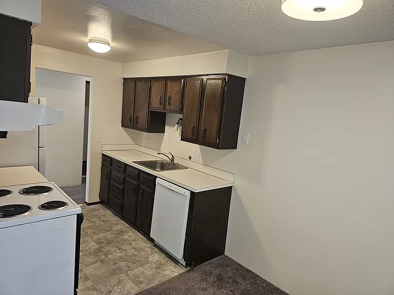 11023 Greenwood Ave N #4 — Photo 2