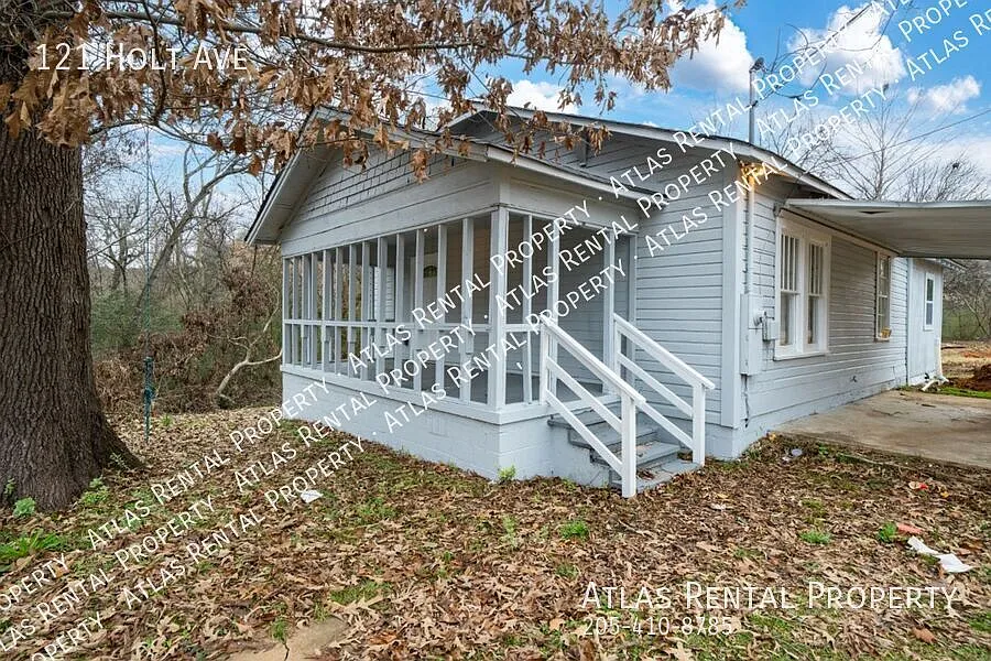 Comfort, Convenience & Style Tour This Beautiful 3BR Home Today! — Photo 3