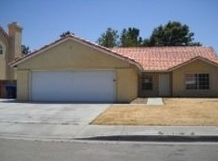 834 Cambridge Ct, Lancaster, CA 93535