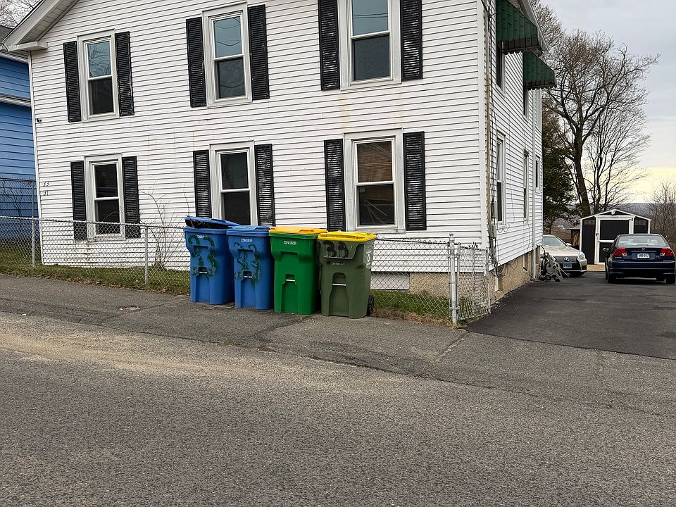 1st image of 33 Pilgrim Ave