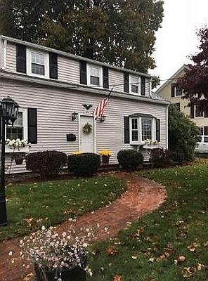 2nd image of 89 Central St