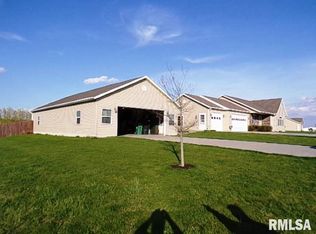 890 Daulton Dr, Tipton, IA 52772