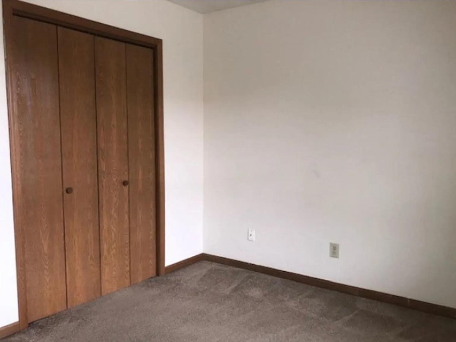 Mill St. Apartments — Photo 4