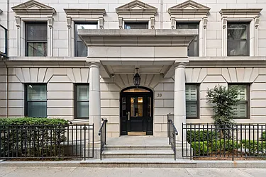 33 East 22nd Street