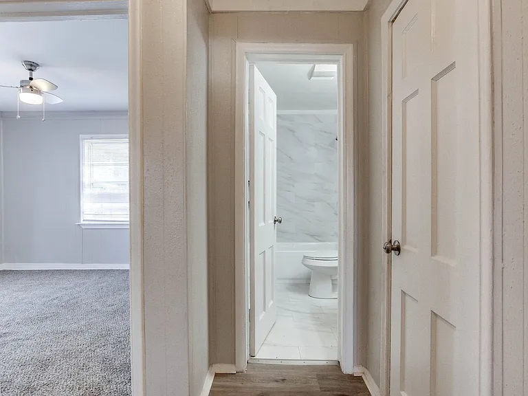 506 E Curtis Dr — Photo 14