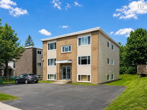 37 Gaston Rd, Halifax, NS B2Y 3W2