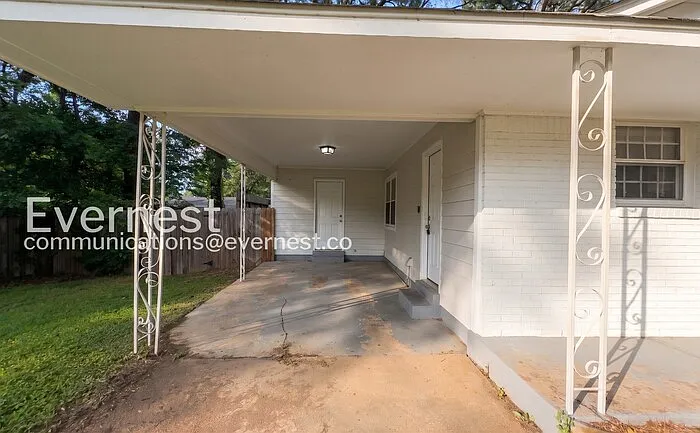 8304 Baldwyn Cv — Photo 25