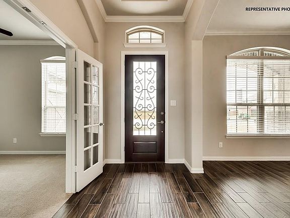 2nd image of 16356 Moss Haven Ln
