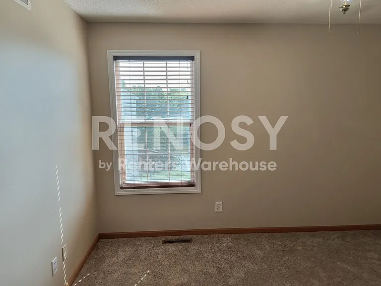 15284 Florist Cir — Photo 17