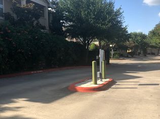 16100 Great Oaks Dr, Round Rock, TX 78681