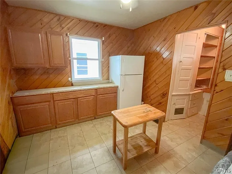 909 Ackerman Ave #909 — Photo 8
