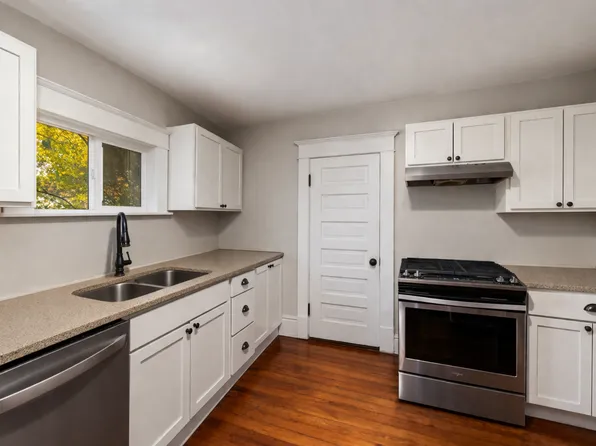 1114 E Fulton, 1114 E Fulton St #2, Grand Rapids, MI 49506