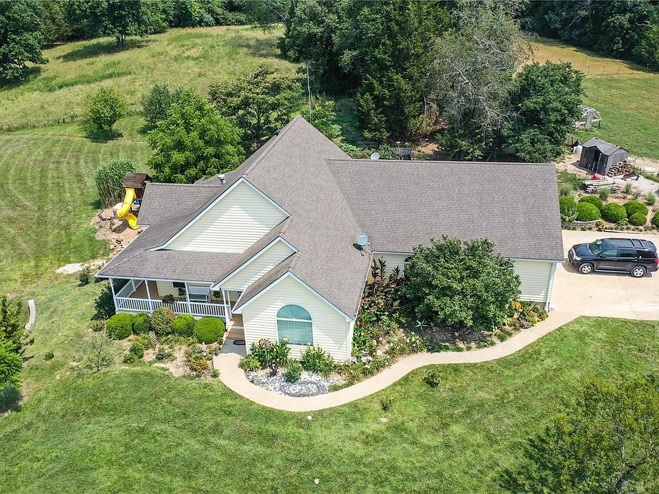 1st image of 7914 Hillsboro House Springs Rd