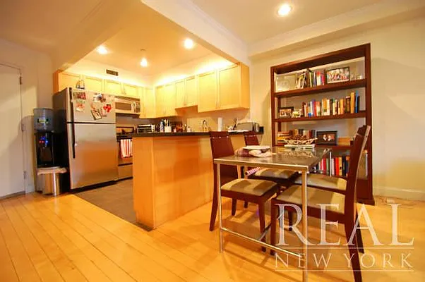 Rented by REAL New York | media 12