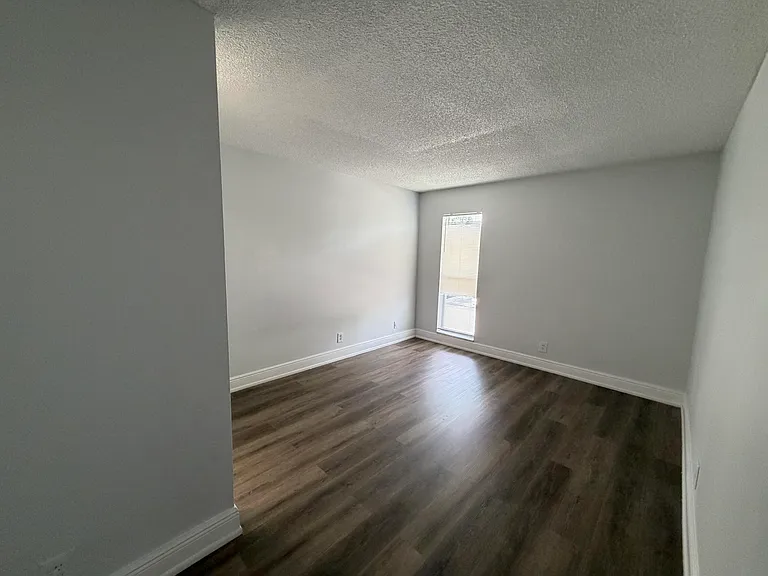 4419 Treehouse Ln #C — Photo 7
