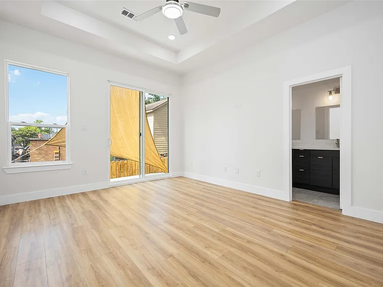 7614 Avenue L — Photo 20
