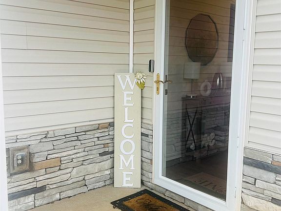 2nd image of 202 Ashborne Ln