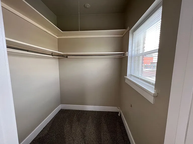 Historic Worthington Manor Apartments — Photo 34
