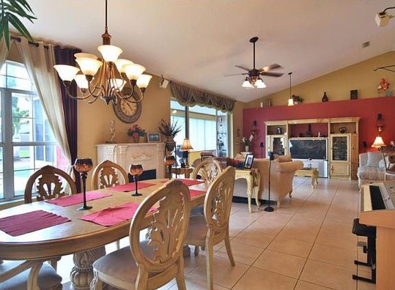 4th image of 14914 Faversham Cir