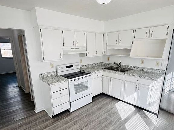 2nd image of 184 Mills Dr