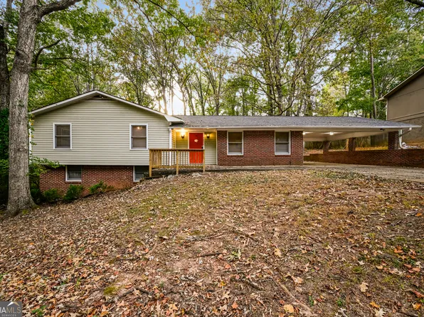 3851 N Shelby Ln, Douglasville, GA 30135
