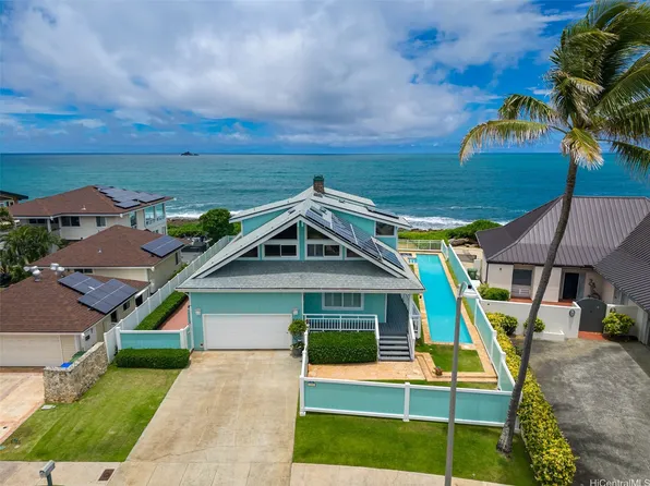 586 Kaimalino St, Kailua, HI 96734