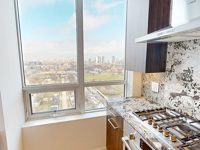 447 W Chicago Ave #1804 — Photo 1