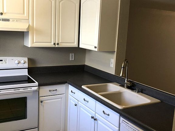 5th image of 1601 W Sunnyside Dr Unit 152