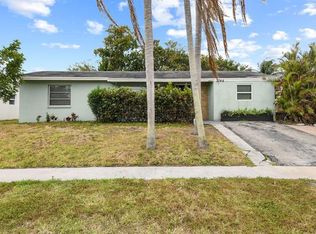 3744 Island Rd, Palm Beach Gardens, FL 33410