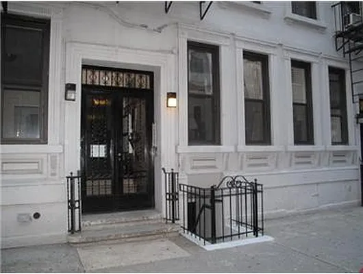 Rented by Douglas Elliman | media 18