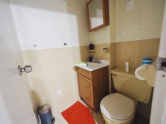 Rented by Compass | media 10