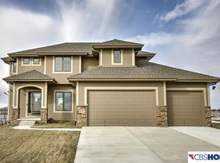 8102 S 193rd Ave, Gretna, NE 68028