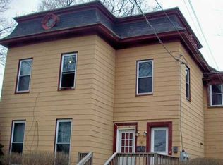 38 Church St, Le Roy, NY 14482