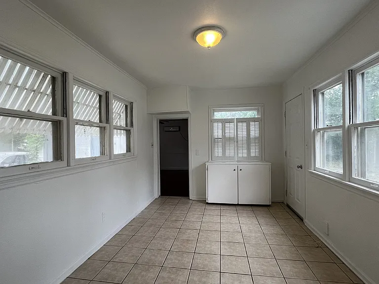 1706 W Arrowhead Pl — Photo 17