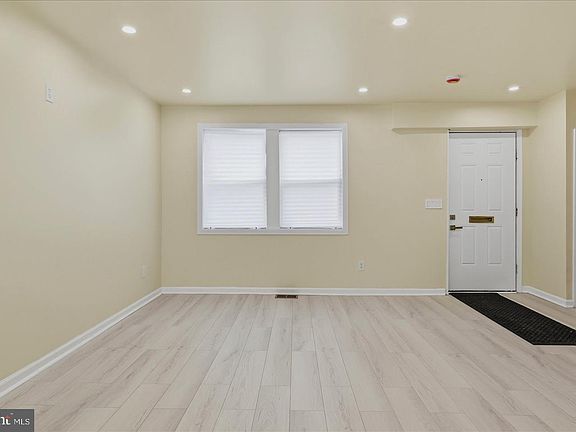 5th image of 16 S Mount Olivet Ln