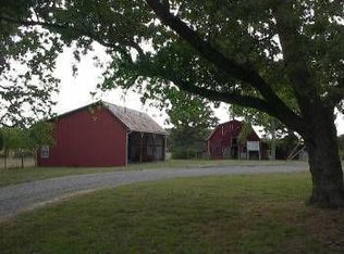 251 Thompson Ln, Shelbyville, TN 37160