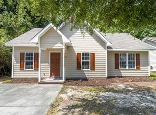 6853 Bailey Lake Rd, Fayetteville, NC 28304