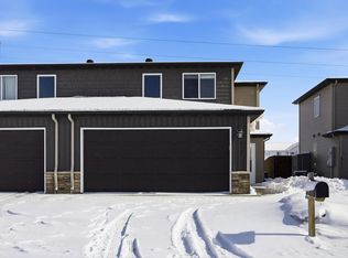 4304 Estate Dr S, Fargo, ND 58104