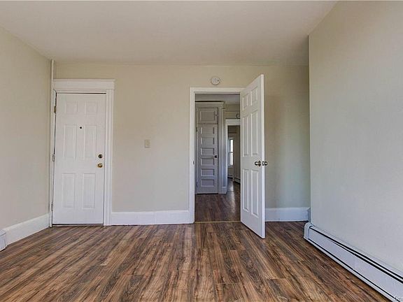 4th image of 115 Morningside Ave #2R