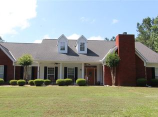 373 Lee Road 250, Salem, AL 36874