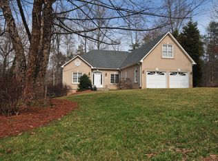 4470 Gatlin Knoll Ln, Clemmons, NC 27012
