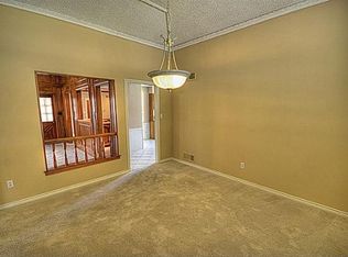 10102 Cimmaron Trl, Dallas, TX 75243