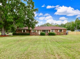 768 Ellis Rd S, Jacksonville, FL 32205