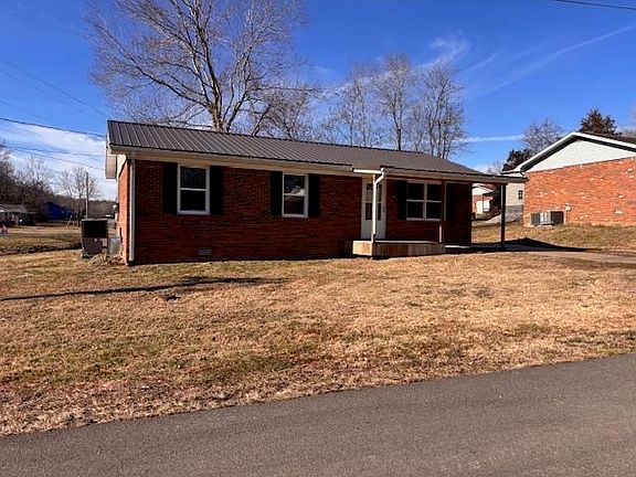 3rd image of 672 Joyce Ave
