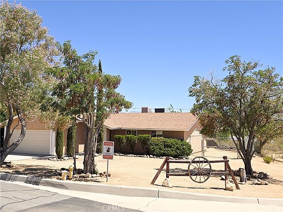 2nd image of 23911 Tahquitz Rd