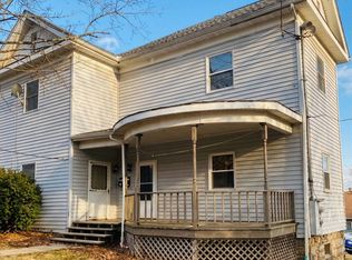 117 E High St, Kingwood, WV