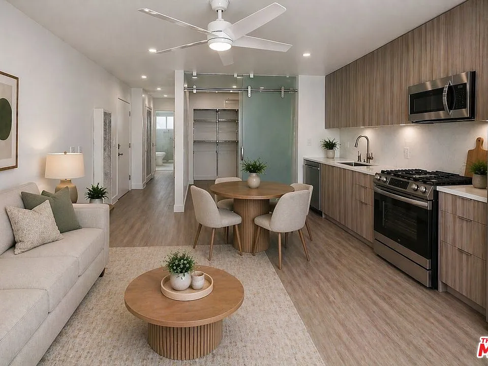 1433 Euclid St #8