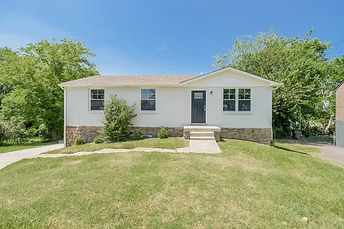 3305 Cocoa Dr Photo 1