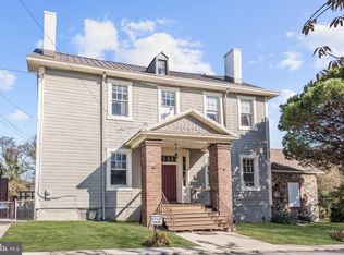 2820 Oak Grove Ave, Baltimore, MD 21227