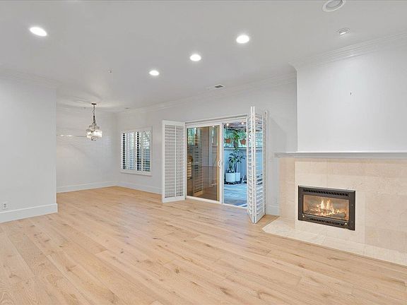 5th image of 2603 Willowbrook Ln Unit 23